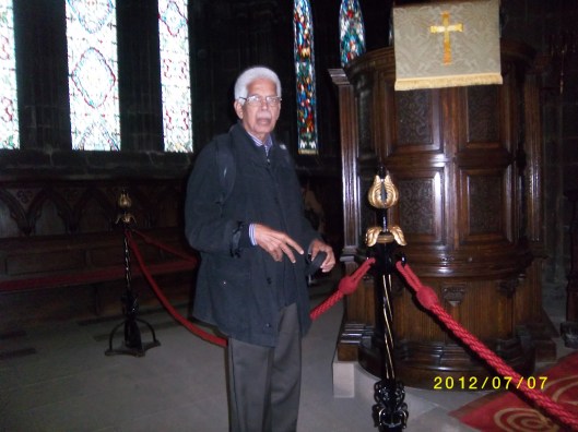 InsiIde Glasgow Cathedral